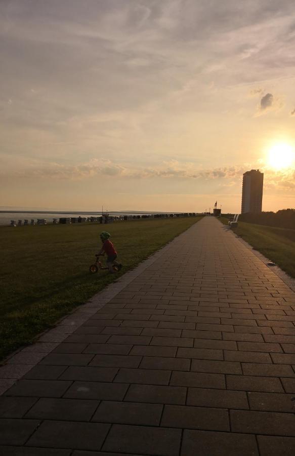 Ferienwohnung Fuer Grosse Familien Im Haus Akunak Büsum Dış mekan fotoğraf
